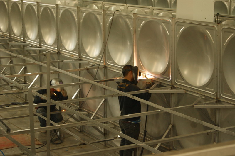 600TˮF(xin)(chng)ʩD